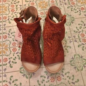 👡AS98 WEDGE HEEL👡